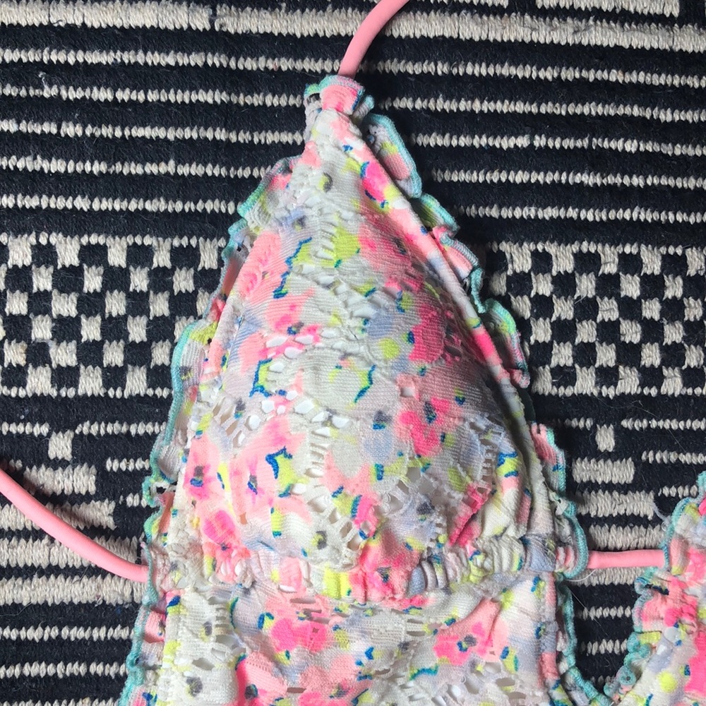 One Piece Swimsuit - Picture 4 of 7
